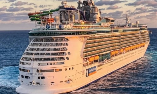 Cruise on Shenzhen's Coastal Waters -shenzhen